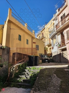 Rustico/Casale in Vendita in Via Portella a Messina