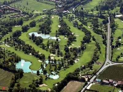 Terreno edificabile in Vendita in Via Ciucani a Soiano del Lago