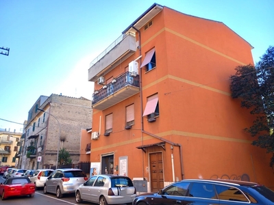 Trilocale in Corso Vittorio Emanuele, Marcellina, 1 bagno, 80 m²