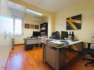 Ufficio in Vendita in Via Anglona 7 a Cagliari