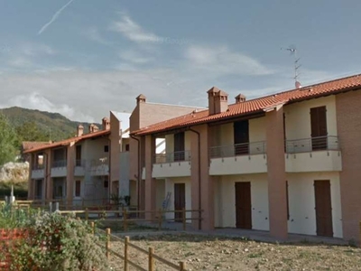 Villa a schiera in Via Santa Maria a Vezzano, Vicchio, 4 locali, 60 m²