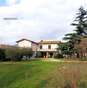 Villa/Casa singola residenziale buono/abitabile CITTA DI CASTELLO