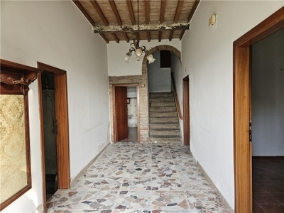 Villa con giardino, Empoli monterappoli