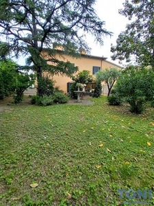 Villa in buono stato di 500 mq.