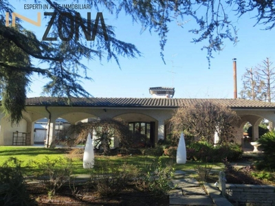 Villa in vendita a Misinto