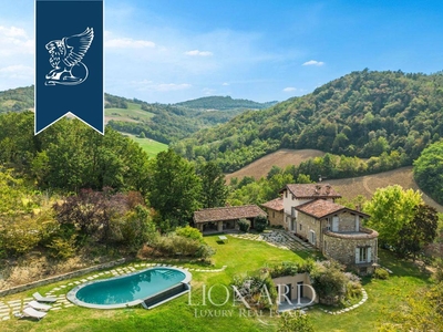 Villa in vendita a Piozzano