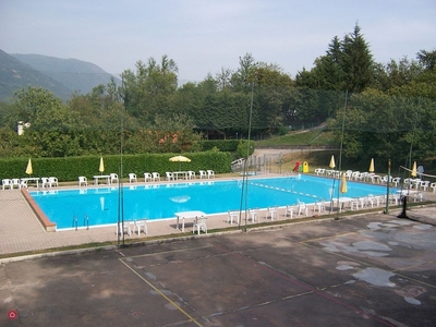 Villa in Vendita in Castagnari Park a Costermano sul Garda
