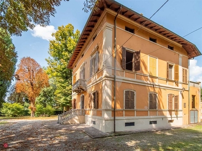 Villa in Vendita in Via Federico Garcia Lorca 2 a Reggio Emilia