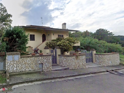 Villa in Vendita in Via G. Verdi a Casciana Terme Lari