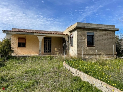 Villa in Vendita in Via Mallia a Siracusa