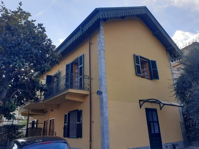 Villa in Via Duca Degli Abruzzi, 240, Sanremo (IM)