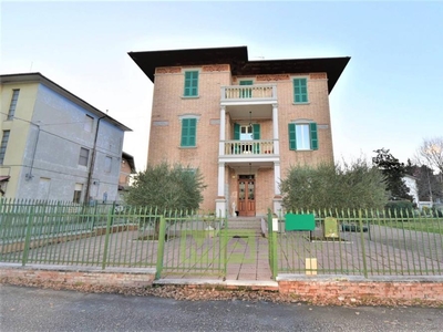 villa indipendente in vendita a Santa Vittoria in Matenano