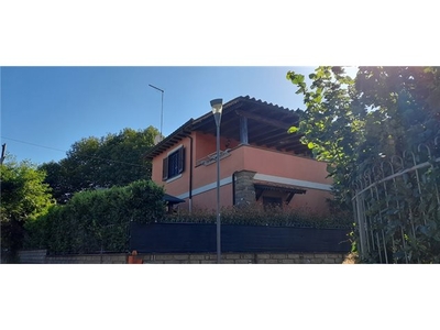 Villa singola in Via Oriolese, 00, Manziana (RM)