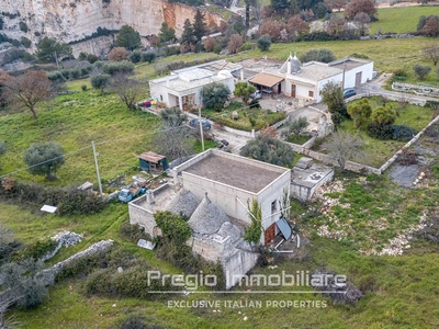 Villa bifamiliare in vendita a Ostuni Brindisi