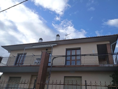appartamento in affitto a Campochiesa