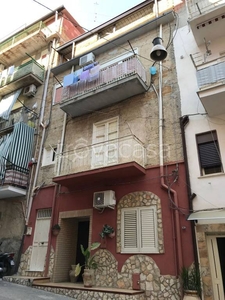 Appartamento in in vendita da privato a Favara via Jean Palak, 25