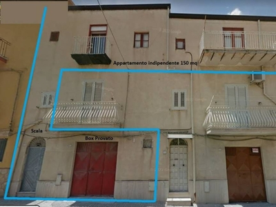 Appartamento in in vendita da privato a Favara via Vittorio Emanuele