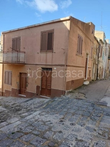 Appartamento in in vendita da privato a Naro via Cilia, 75