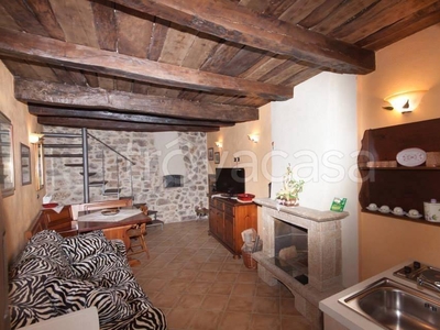 Appartamento in in vendita da privato a Scapoli via Buonconsiglio, 28
