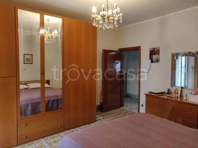 Appartamento in vendita a Castelpizzuto piazza Guglielmo Marconi