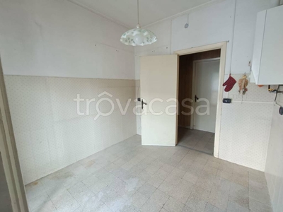 Appartamento in vendita a Isernia via Sardegna, 6