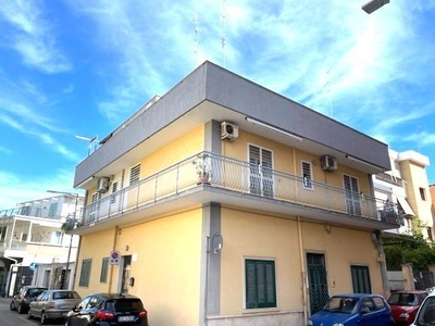 Appartamento in vendita a Modugno via Pisa
