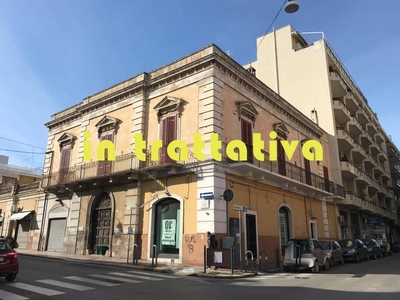 Appartamento in vendita a Monopoli via Roma, 58
