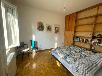 Appartamento in Vendita a Pistoia, zona centro storico, 140'000€, 100 m²