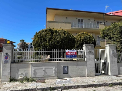 Appartamento in vendita a Ragusa Beddio/gesuiti Pianetti