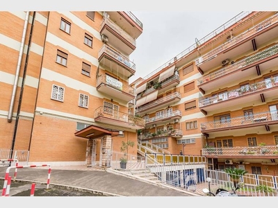 Appartamento in vendita a Roma, Via Scipio Sighele, 13 - Roma, RM