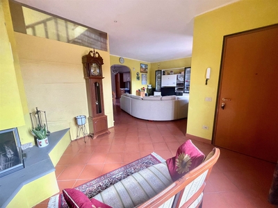 Appartamento in vendita a Cavriglia Arezzo Cetinale