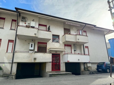 Appartamento in vendita a Venafro via Quinto Orazio Flacco, 33