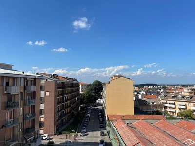 Appartamento in vendita a Vigevano Pavia Centro