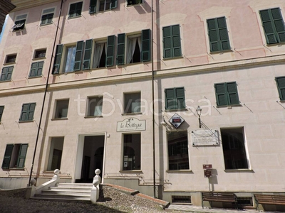 Appartamento in vendita a Voltaggio piazza Giuseppe Garibaldi, 7