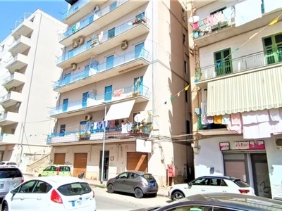 Appartamento in vendita ad Agrigento agrigento Callicratide,106