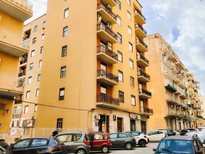 Appartamento in vendita ad Agrigento agrigento Manzoni,108