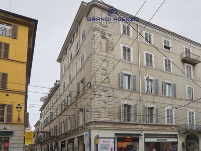 Appartamento in Vendita in Borgo XX Marzo a Parma