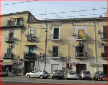 Appartamento in Vendita in Corso San Giovanni a Teduccio 173 a Napoli