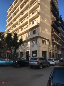 Appartamento in Vendita in Piazza XIII Vittime a Palermo