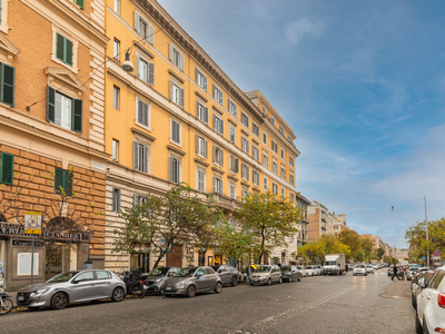 Appartamento in vendita in via cola di rienzo, Roma
