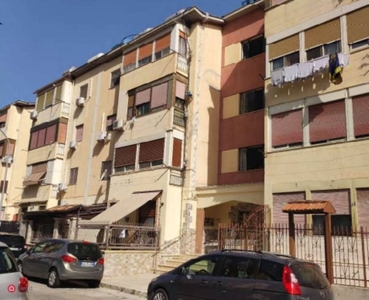 Appartamento in Vendita in Via del Castoro 8 a Palermo