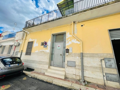 Appartamento in Vendita in Via Francesco Crispi 5 a Valenzano