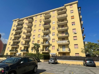 Appartamento in Vendita in Via Michele Federico Sciacca 4 a Palermo