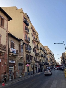 Appartamento in Vendita in Via Oreto 85 a Palermo