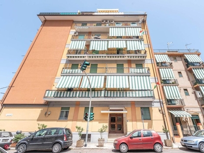 Appartamento in Vendita in Via Papa Sergio I a Palermo