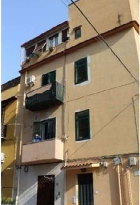 Appartamento in Vendita in Via Portello 30 a Palermo