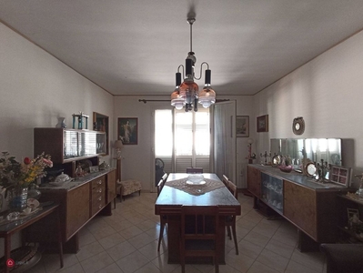 Appartamento in Vendita in Via Umberto a Fiumefreddo di Sicilia