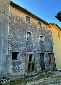 casa in vendita a Valmareno