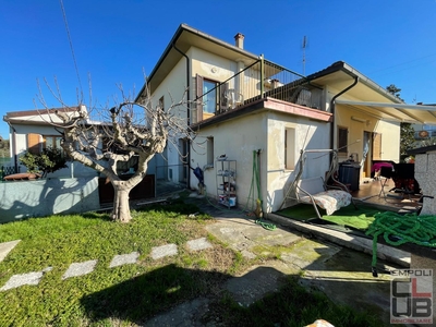 Casa indipendente con giardino, Empoli villanuova