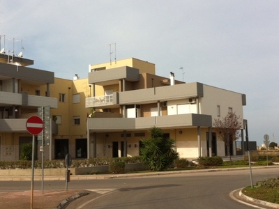 Casa indipendente di 4 vani /120 mq a Noicattaro (zona zona torre a mare)